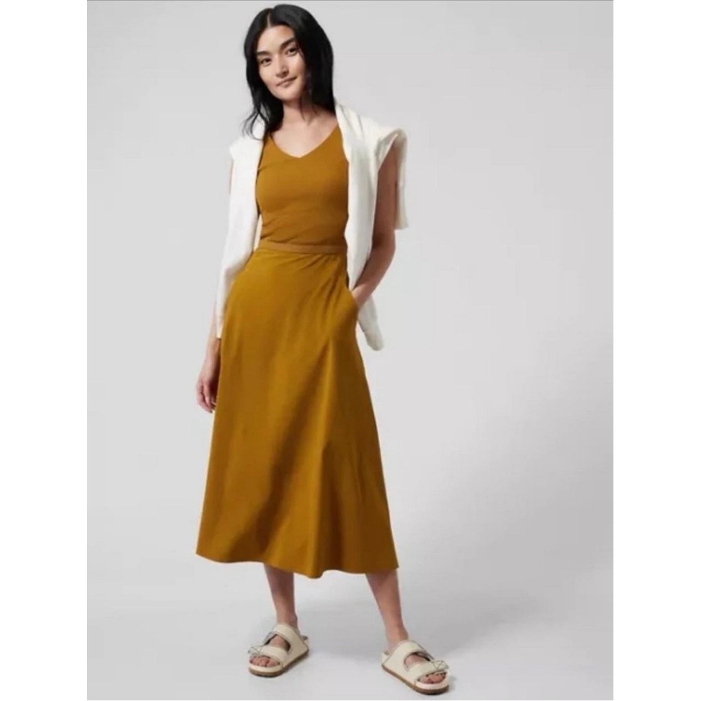 Athleta Ryder Dress Womens XS Brown V Neck Cutout Back Midi Sundress Pockets